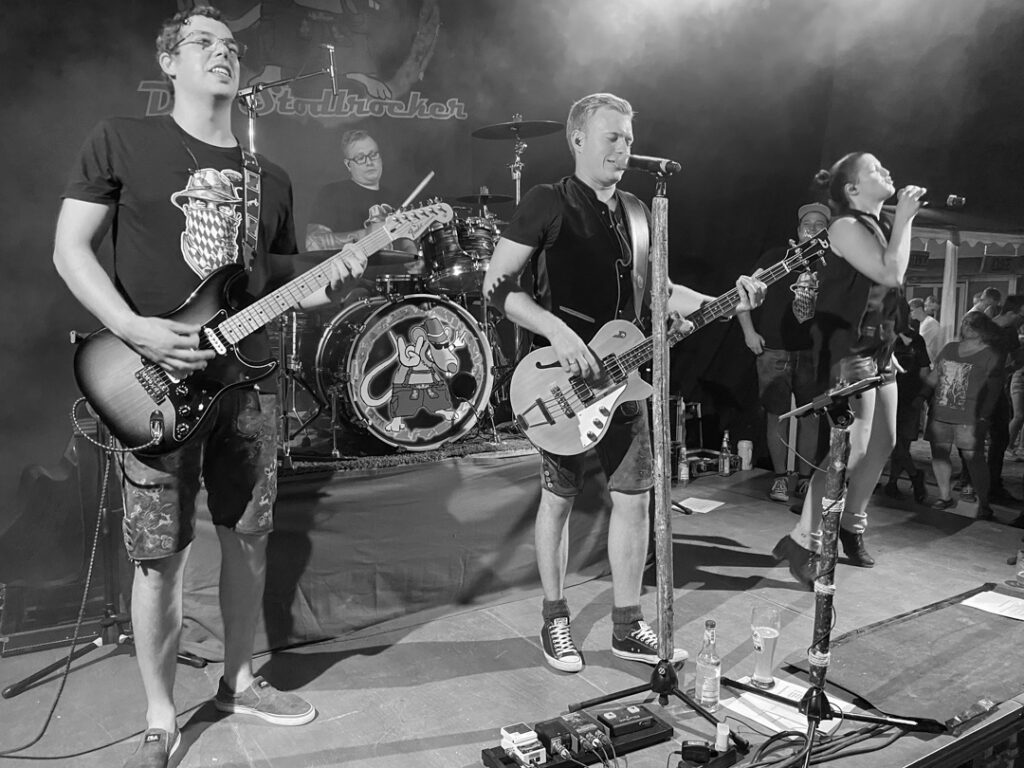 296371500 502726941852580 8586379699398434104 n